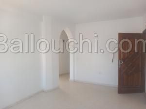 A louer appartement à l'Ariana pour etudiqntes ou famille