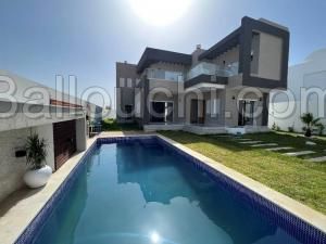 V382 Villa GALAXY VILLA SUD