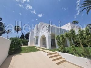 Villa MODERNE(Réf: L2832)