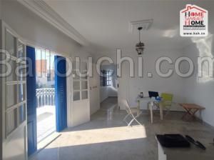 Etage De Villa Maelys à Louer aux Jardins de Carthage
