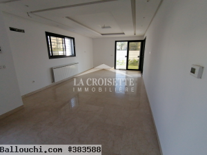 Appartement s+4 avec terrasse à la soukra ZAL0574