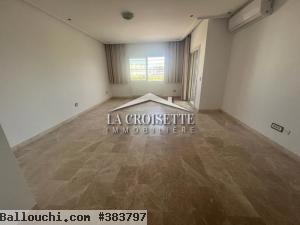 Appartement s+4 avec chambre de service aux bergees du lac 2 MAL0578