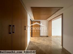 Appartement s+3 aux jardins de carthage ZAV1082