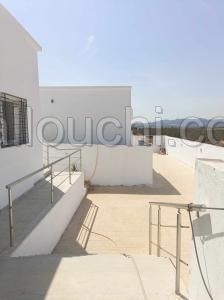 belle villa de 600m+piscine à yasmine hammamet