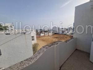 appartement carrefour 2 (Réf: V2694)