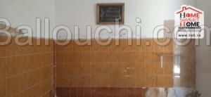Local Mezen à Louer au Kram Ouest