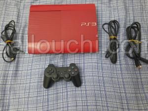Playstation 3 super slim 500gb patché en bon état