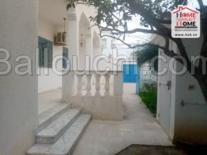Villa Nawres à Vendre à Carthage Amilcar