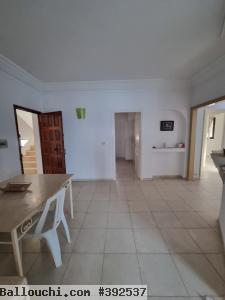 A vendre un appartement s+3 pied dans l'eau à chat meriem