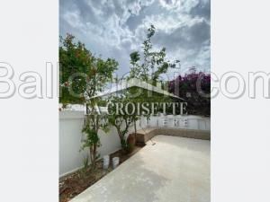 Villa S+3 avec jardin à La Marsa - MVL1369
