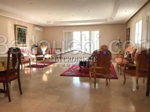 Villa plain pied S+4 à la Soukra MVV0037