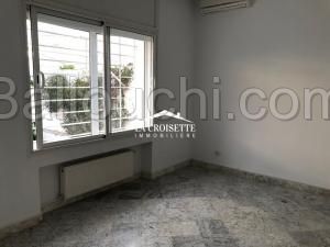 Rez-de-chaussée S+3 avec Jardin à La Marsa ZRCL0285