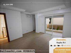 duplex s+3 à vendre en plein zone touristique mahdia