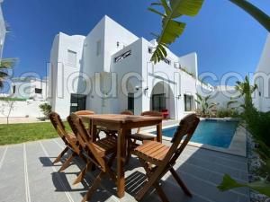 Villa ROSARIO (Réf: L2421)
