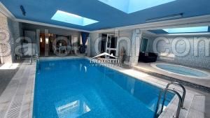 Villa S+4 aux Jardins de carthage MVV0348