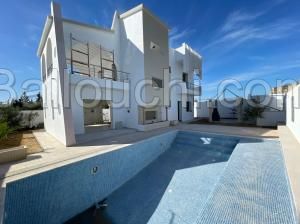 AV belle villa sidi hammed 400m