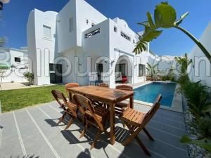 Villa ROSARIO (Réf: L2421)
