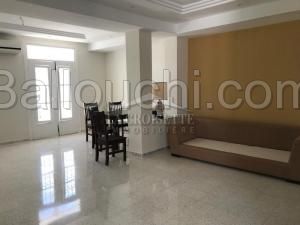 Rez-de-chaussée semi meublé S+3 à La Marsa MRCL0219