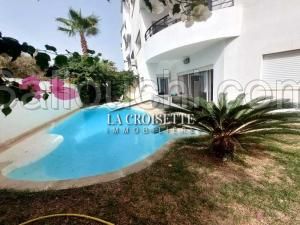 Villa S+5 avec piscine à Gammarth ZVL1556