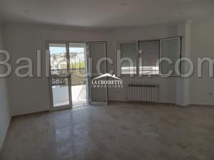 Appartement S+3 à La Marsa ZAL1090