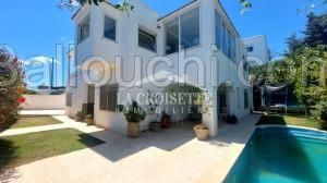 Villa S+6 vue sur mer à La Marsa MVL1560