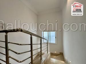 Duplex Victoir à Louer à Cité des Pins, La Marsa