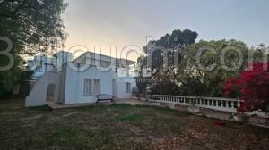 Villa MANORA (Réf: V2814)