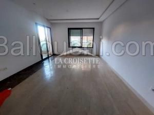 Appartement S+3 avec jardin a Jardins de Carthage MAL1261