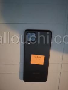 Samsung Galaxy A12
