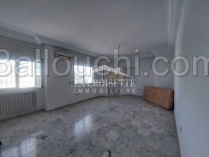Villa S+4 à La Marsa MVL1624