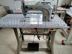 Machine à coudre