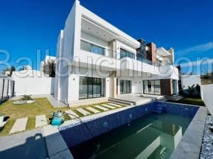 V439 Villa SANDRA