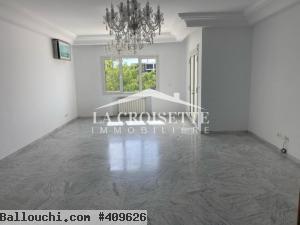 Appartement S+3 à La Marsa MAL1555