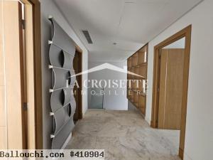 Duplex s+3 avec jardin et piscine à La Soukra MDV0075