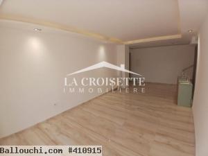 Duplex S+2 avec petit jardin à La Soukra ZDL0664