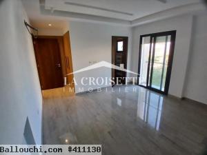 Duplex s+3 avec chambre de service,jardin et piscine à La Soukra MDV0161