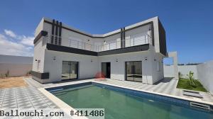 VILLA NEUVE AVEC PISCINE - TITRE BLEU - TEZDAINE DJERBA ZA - RÉF V714